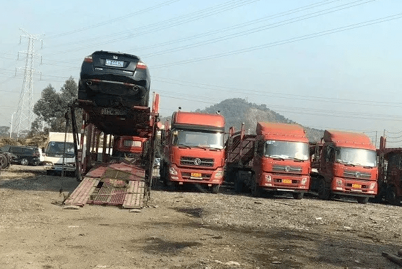 通過(guò)哪些信息選擇合適的車(chē)輛托運(yùn)公司-鑫邦運(yùn)車(chē)