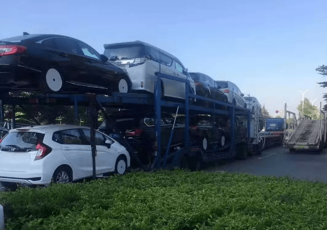 私家車托運是如何收取費用的？-鑫邦運車