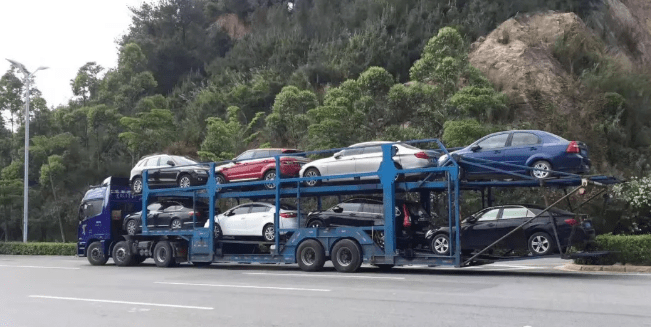 怎樣了解小汽車托運的相關(guān)信息？-鑫邦運車