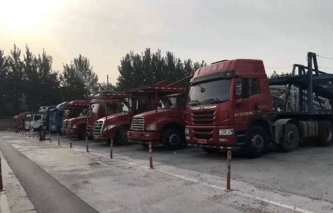 為什么會(huì)選擇北京的托運(yùn)轎車公司？-鑫邦運(yùn)車