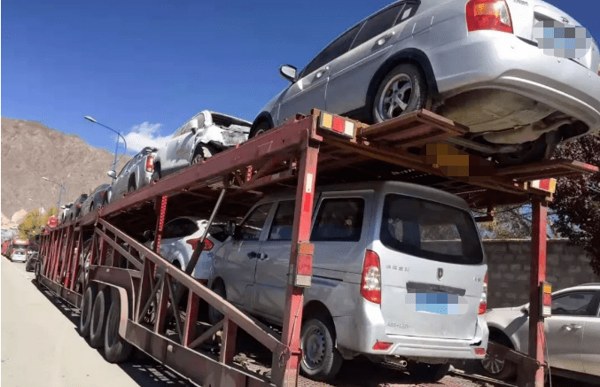 臺州汽車托運公司的時候，怎么選擇靠譜正規(guī)的公司呢？-鑫邦運車